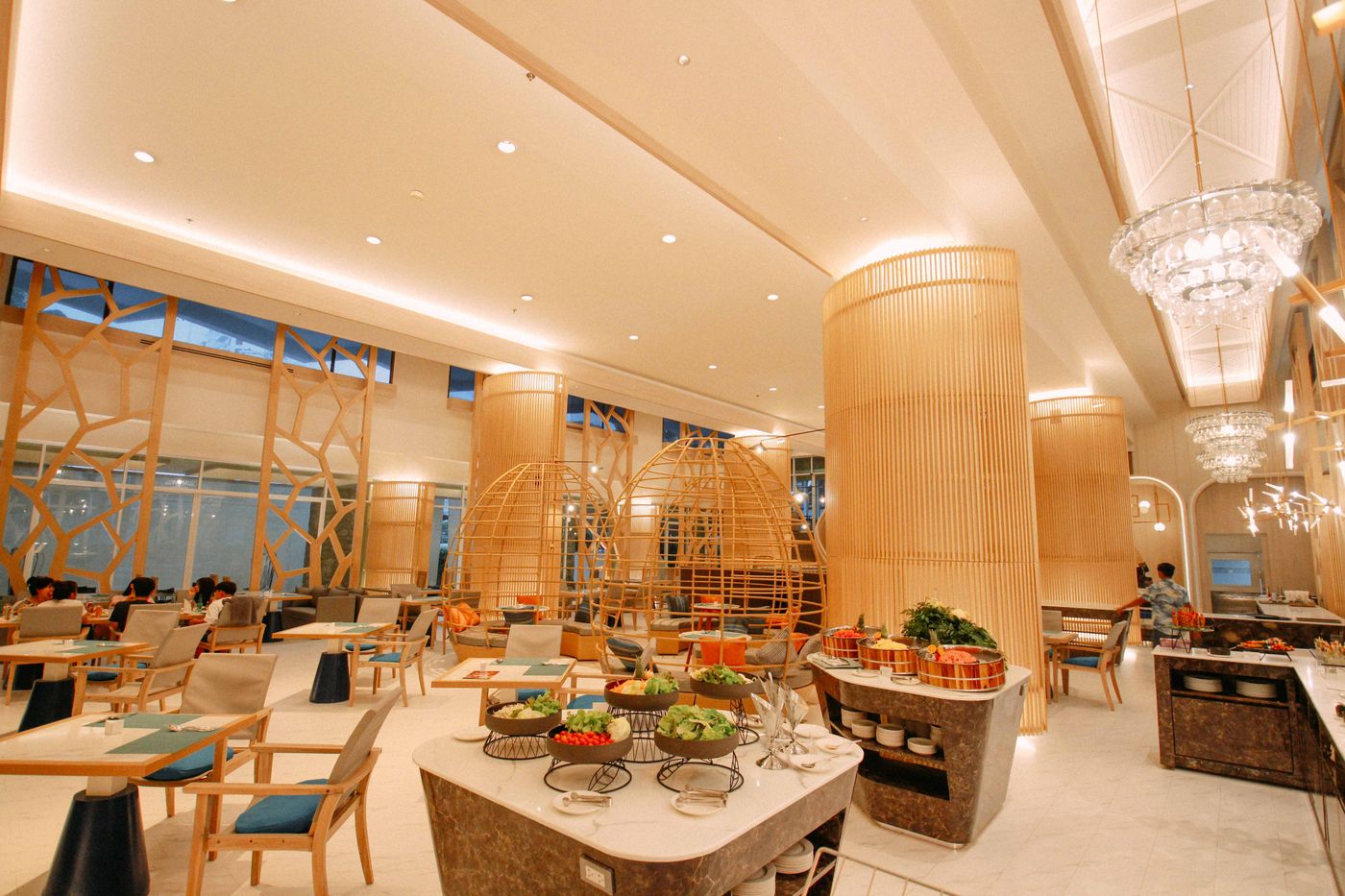 Andaman-Embrace-Patong-Restaurant-59