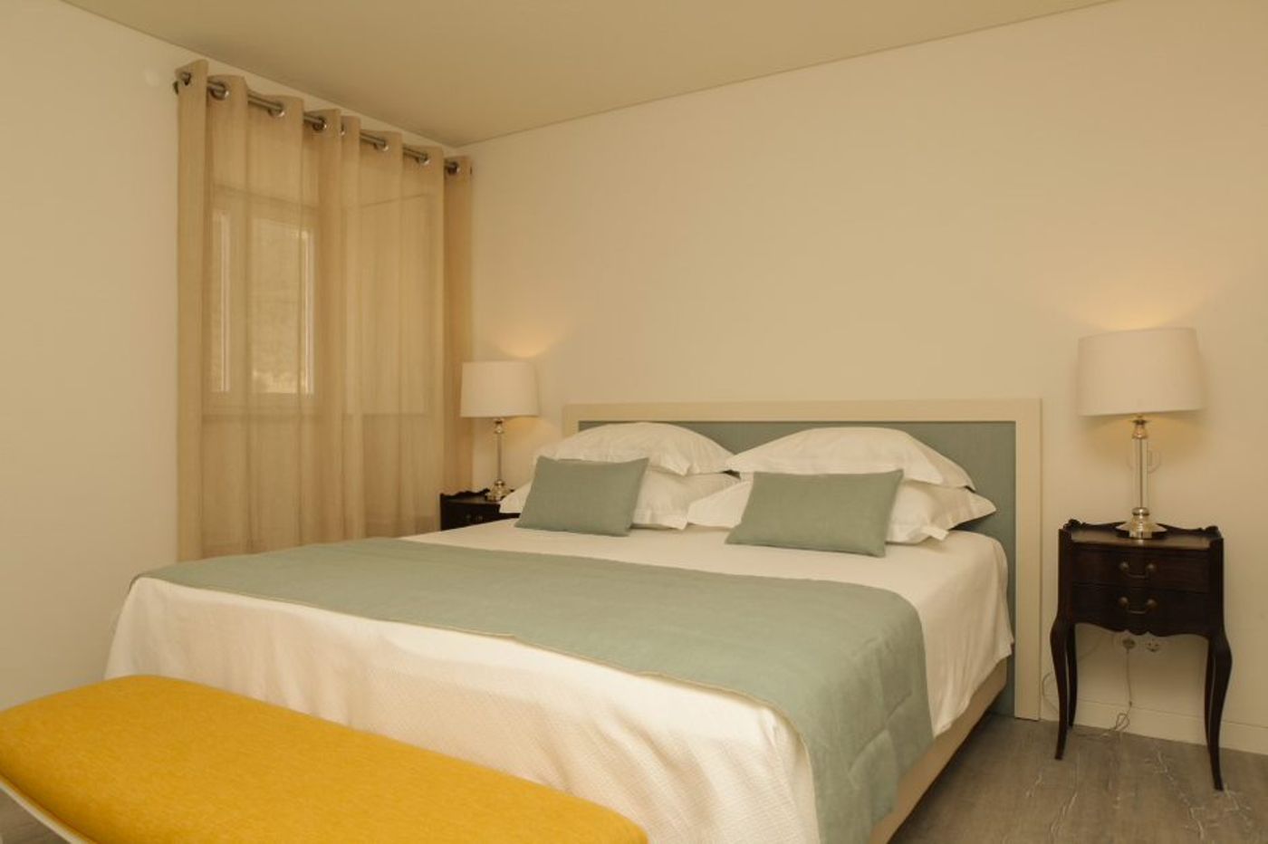 Casa-Palmela---Small-Luxury-Hotels---Villas-Room-52