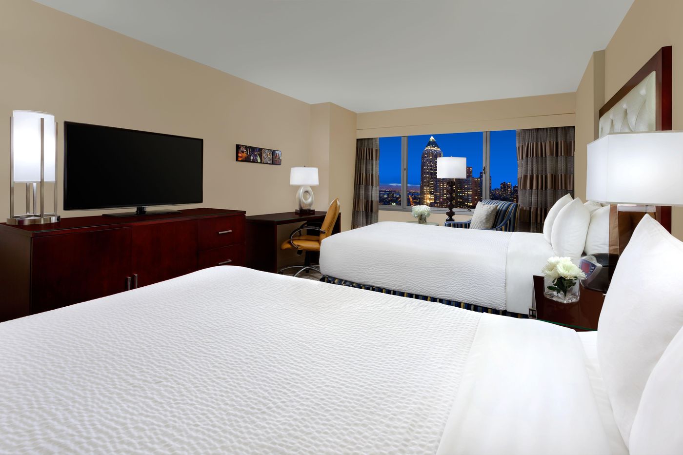 Crowne-Plaza-Times-Square-Manhattan-Room-29