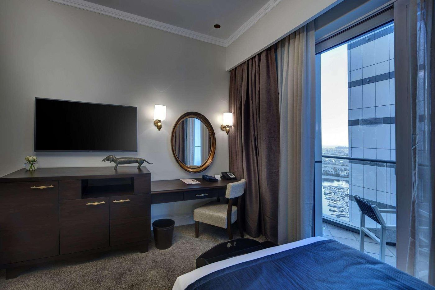 Dukes-The-Palm--a-Royal-Hideaway-Hotel-Room-34