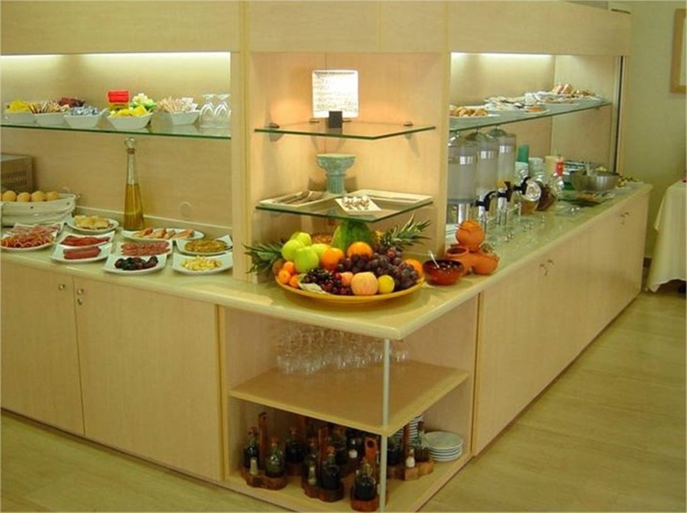 Urbis-Centre-Restaurant-12