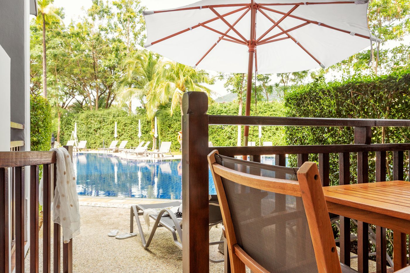 Sunwing-Kamala-Beach-Room-10