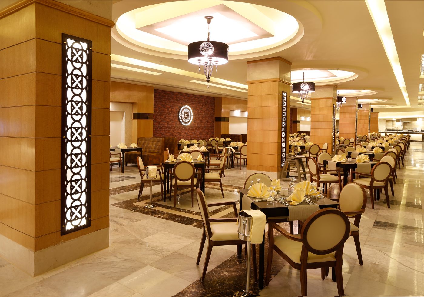 Albatros White Beach