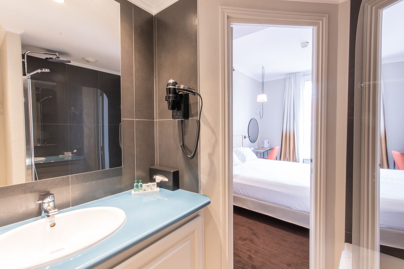 Hotel-Vendome-Room-35