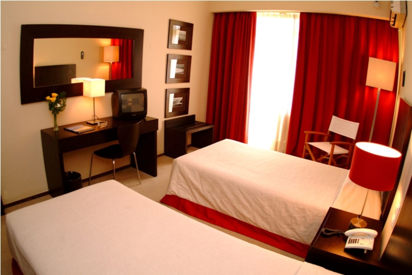 Carcavelos-Beach-Hotel-Room-19