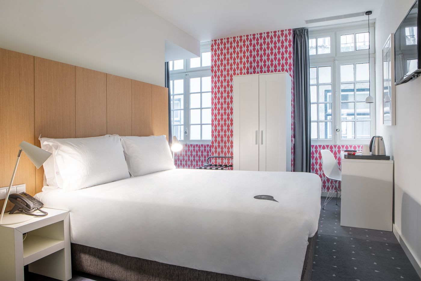 Stay-Hotel-Lisboa-Centro-Chiado-Room-4