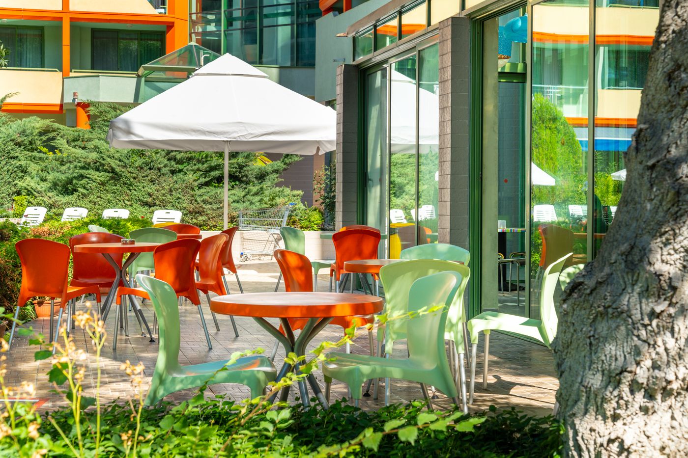 MPM-Hotel-Kalina-Garden-Restaurant-19