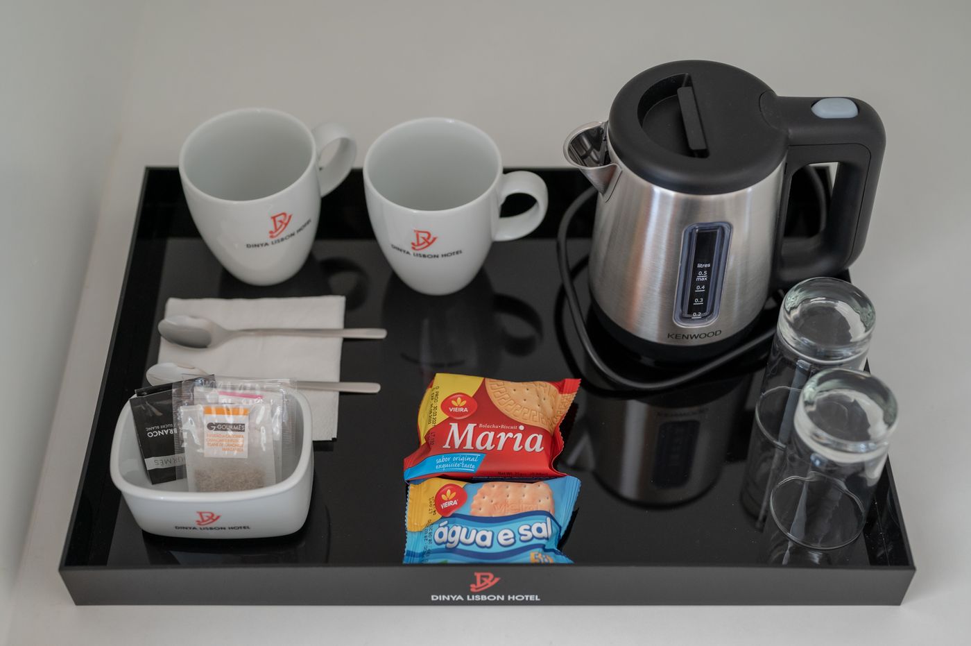 Dinya-Lisbon-Hotel---Lounge-Bar-Restaurant-47