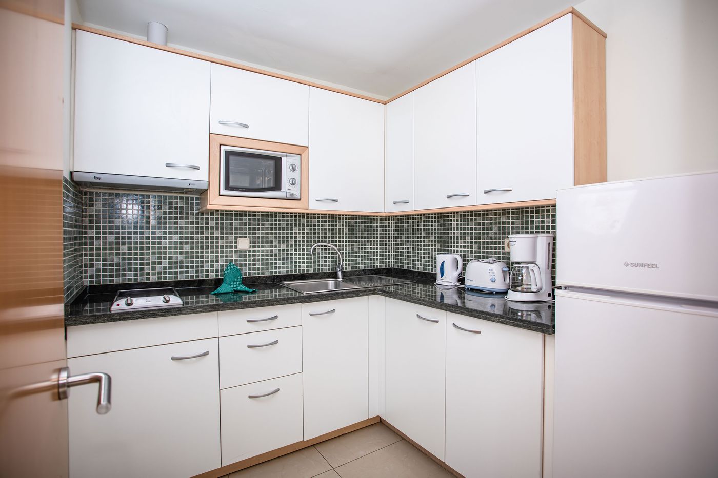 Servatur Sunsuite Royal