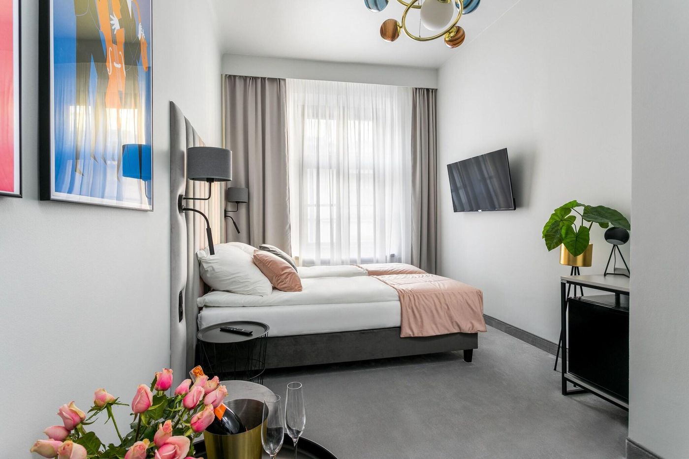 Old-Town-Residence---Premium-Aparthotel-Room-7