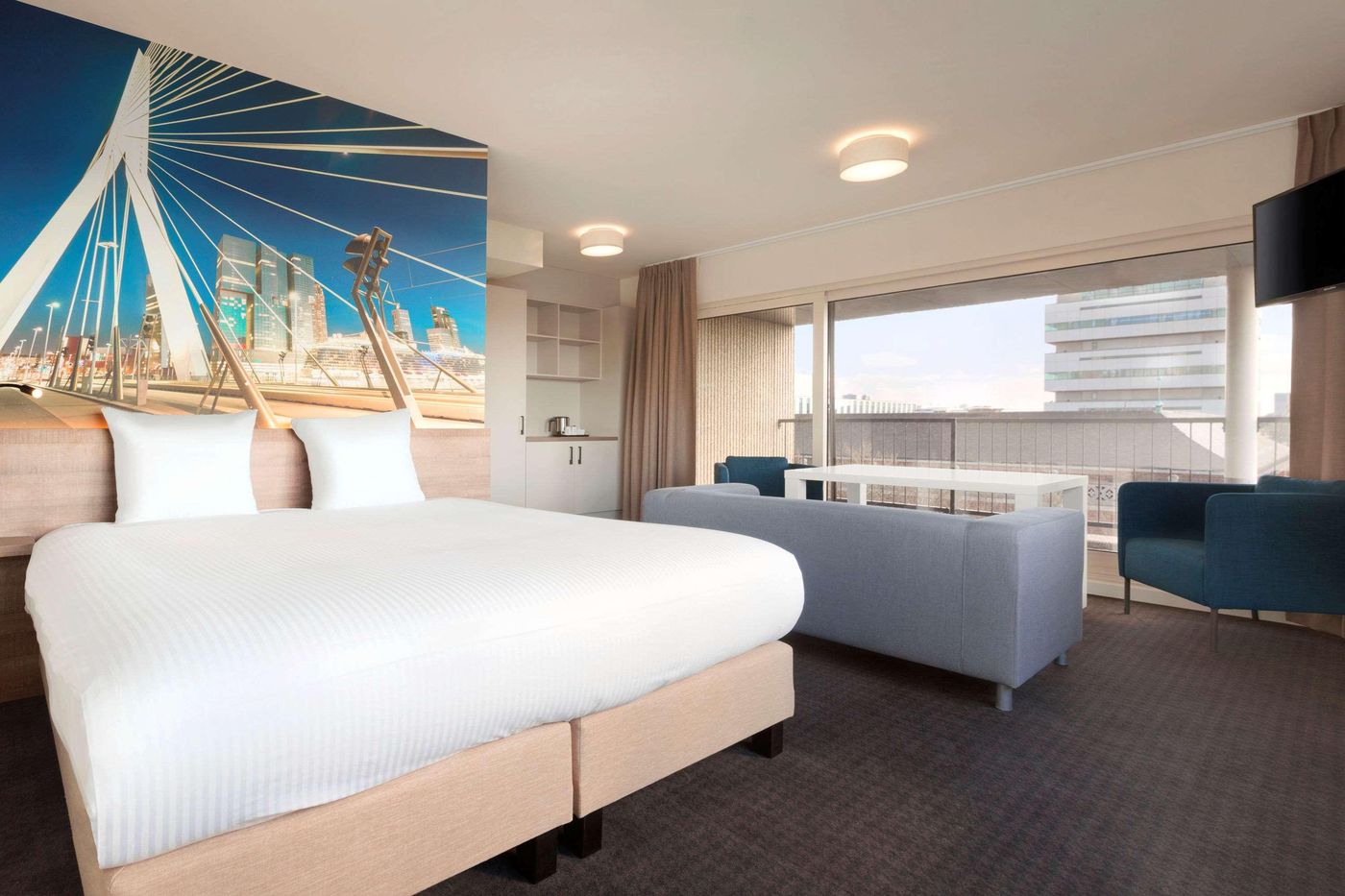 Days Inn by Wyndham Rotterdam City Centre-Netherlands-Rotterdam-Room-9