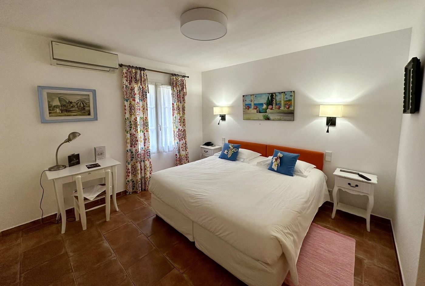 La-Ferme-D-Augustin-Room-36