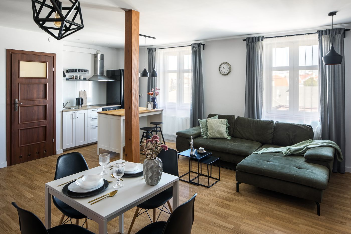 Corner-House-Residence-Room-1