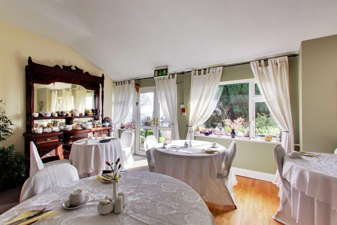 Robin Hill House - Ireland - COBH - Restaurant - 6