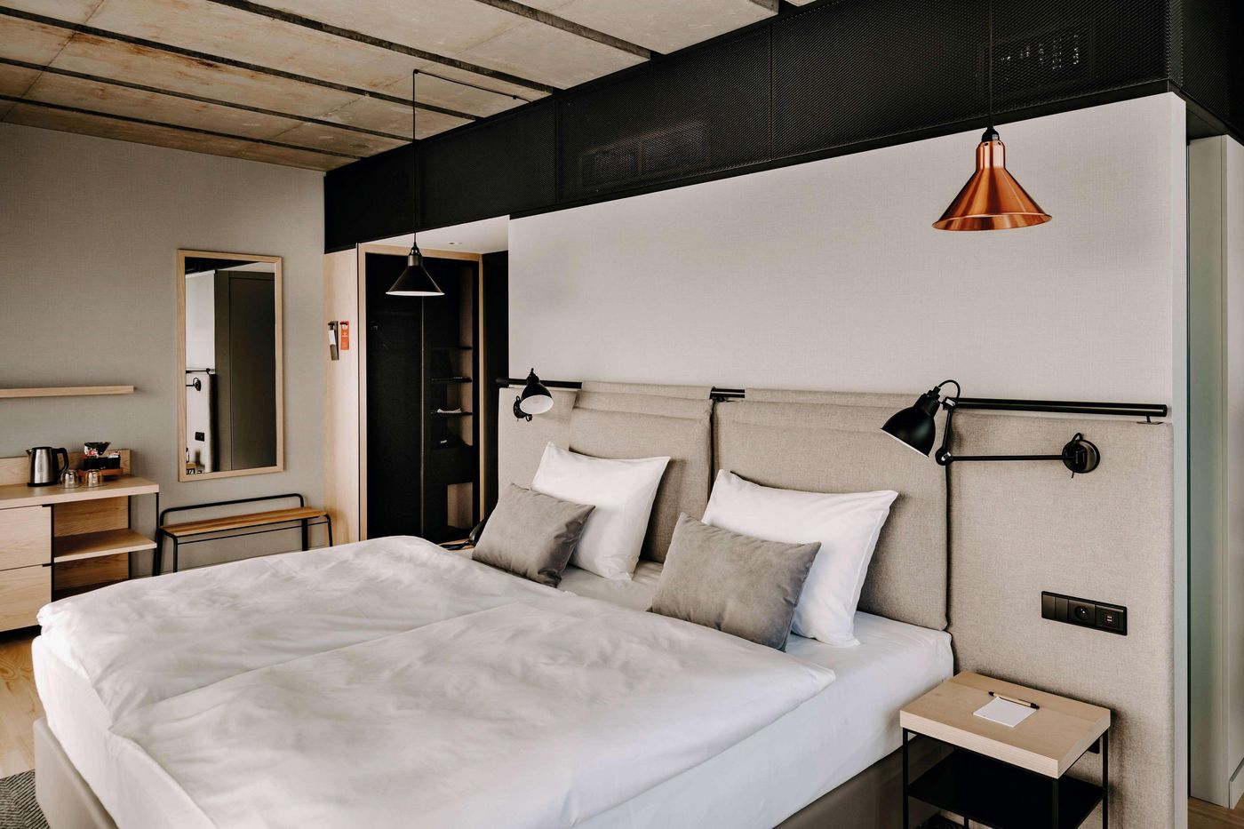 Vienna-House-by-Wyndham-Mokotow-Warsaw-Room-6