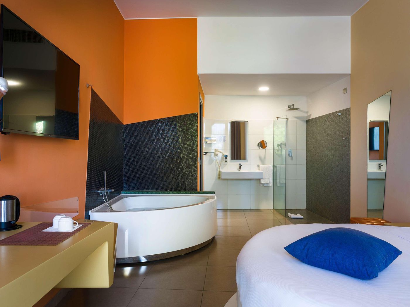 Ibis-Styles-Catania-Acireale-Room-18