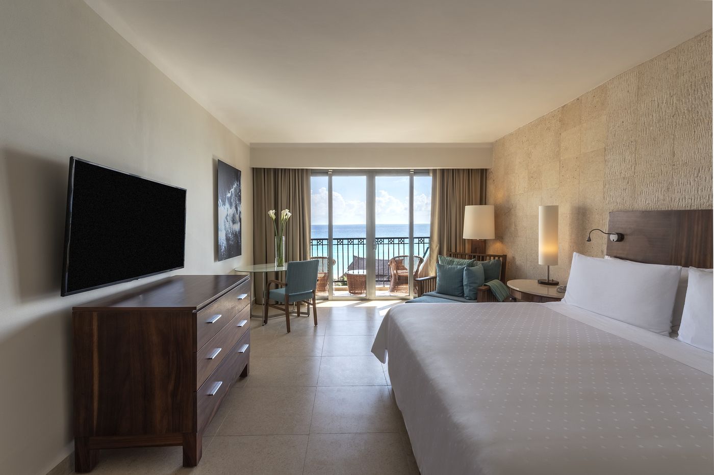 Fiesta-Americana-Condesa-Cancun-All-Inclusive-Room-21