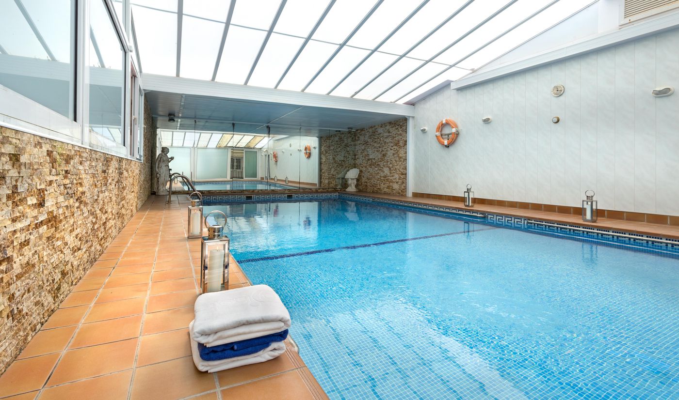 Hotel-Cavanna-Pool-46