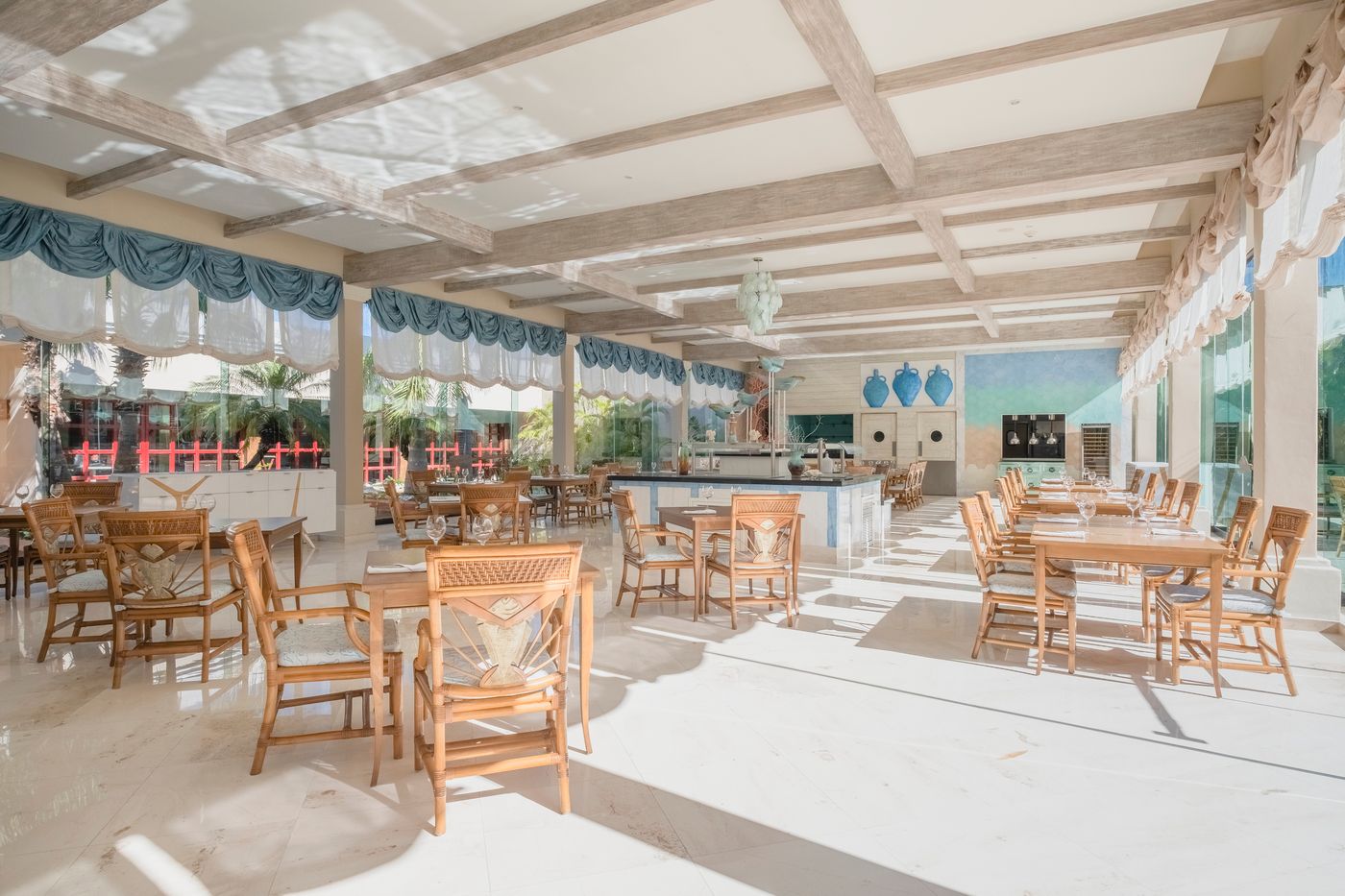 Iberostar-Waves-Tucan-Restaurant-51