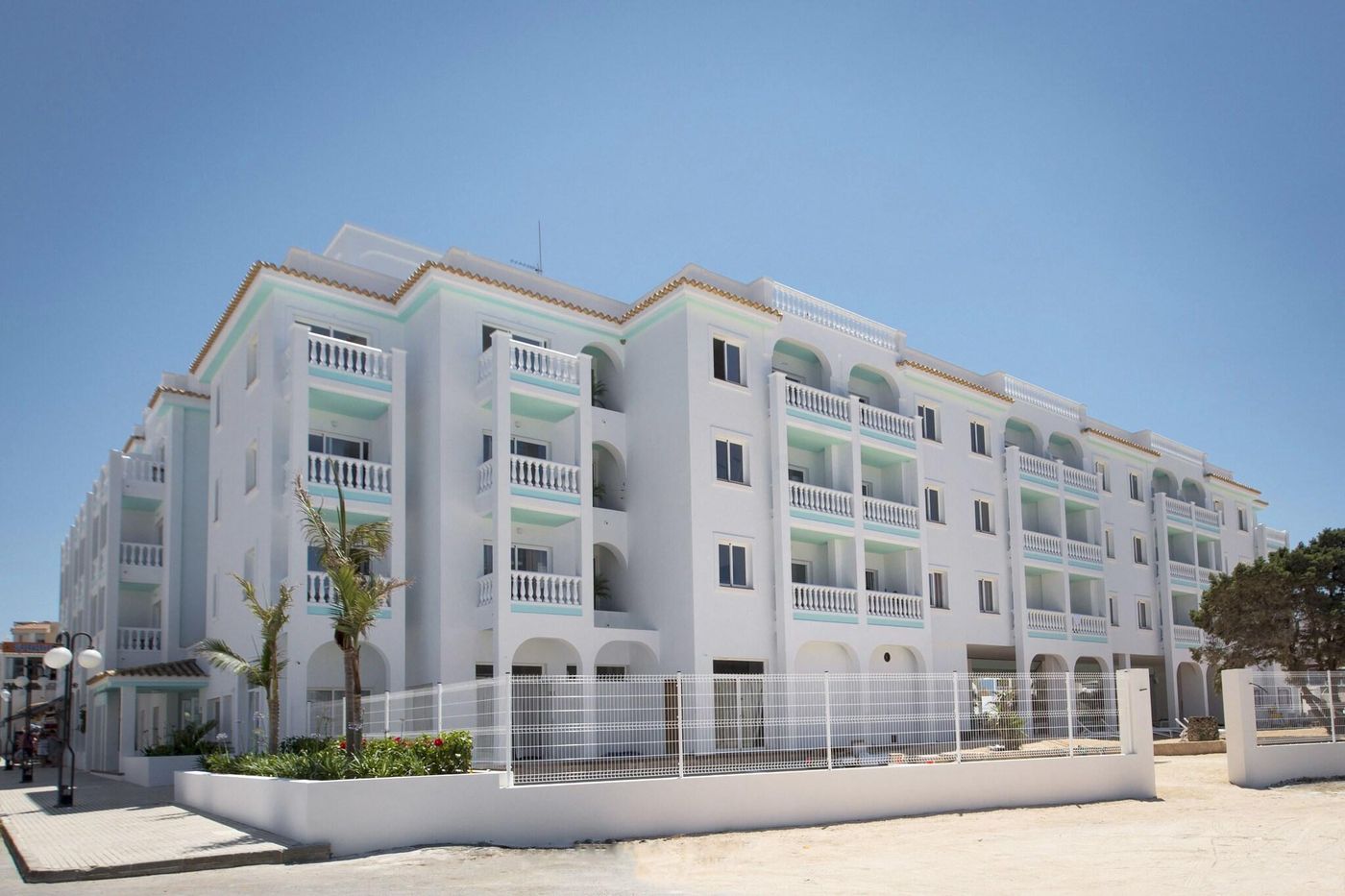 The-Beach-Star-Ibiza-General-view-24