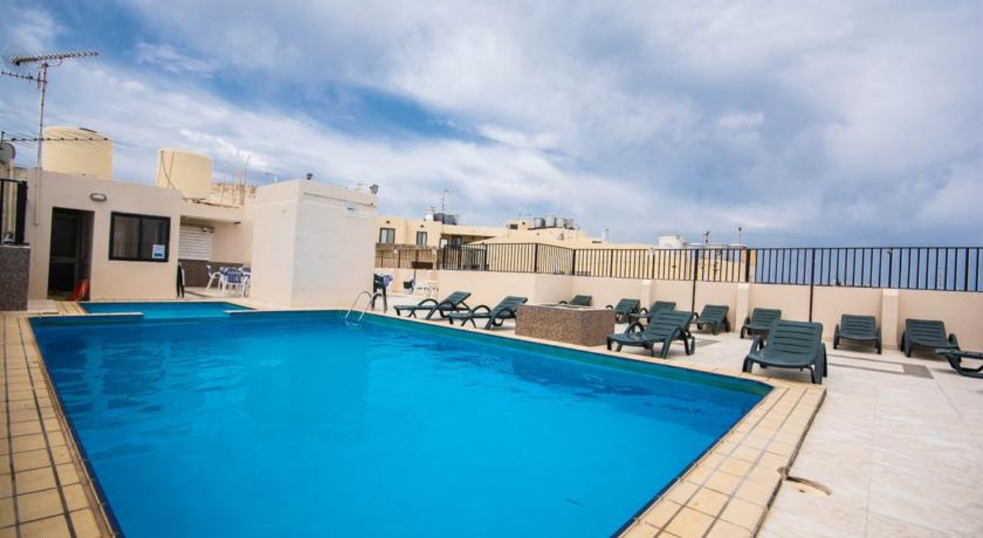 Damiani Hotel & Apartments