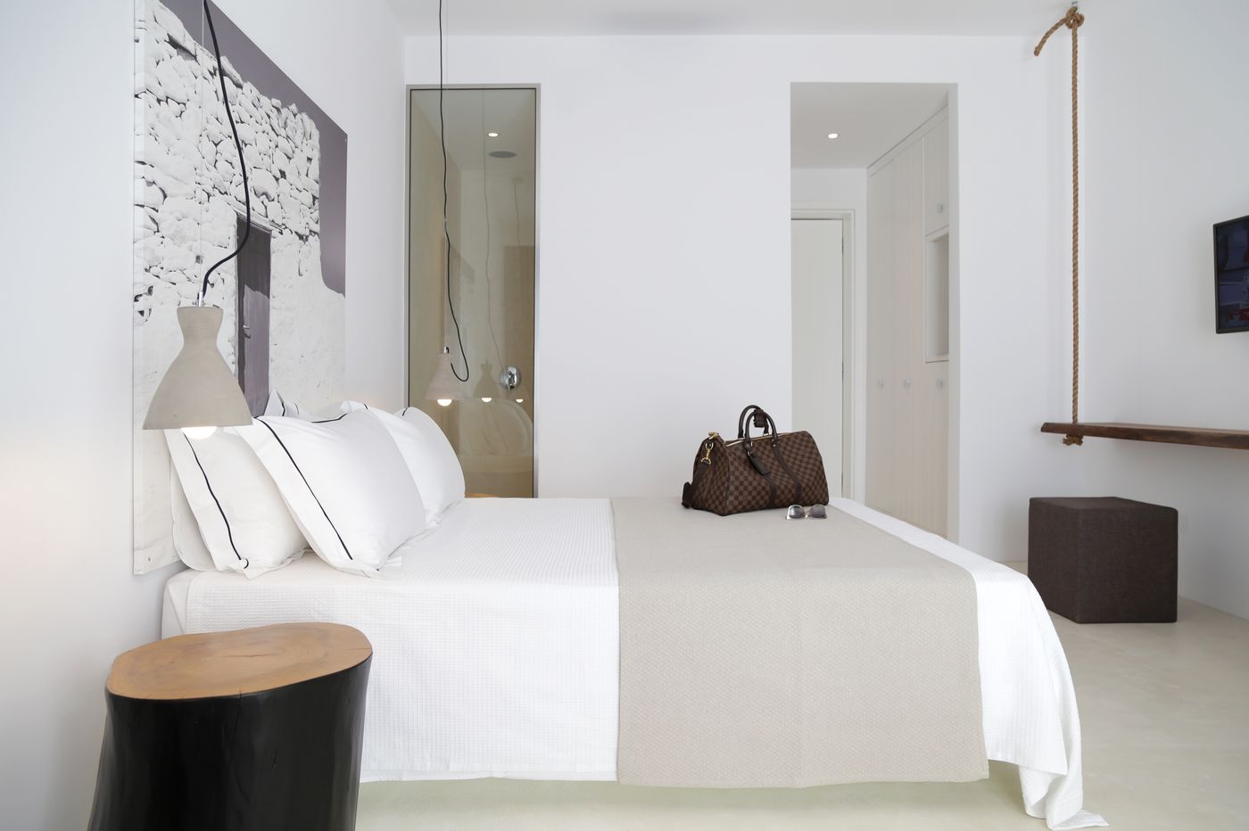 Livin-Mykonos-Hotel-Room-25