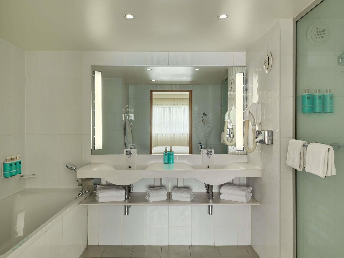 Novotel-Paris-la-Defense-Room-39