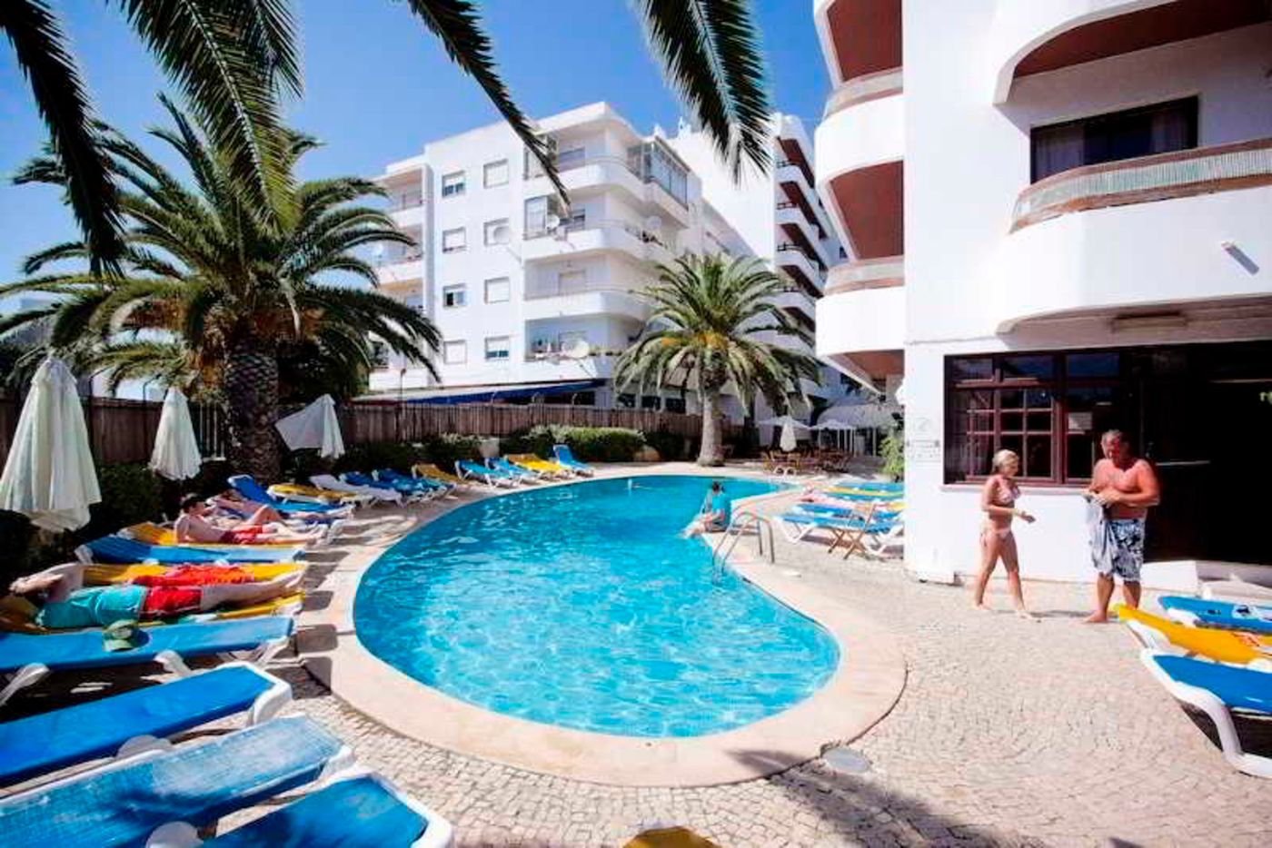 Mirachoro-Praia-Da-Rocha-Pool-5