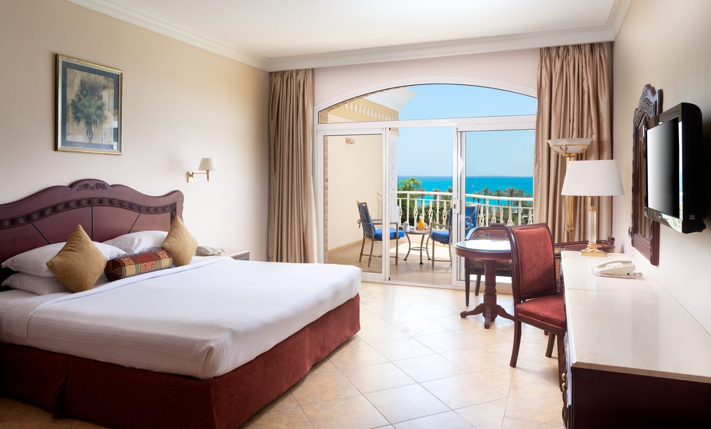 Palm Royale Soma Bay