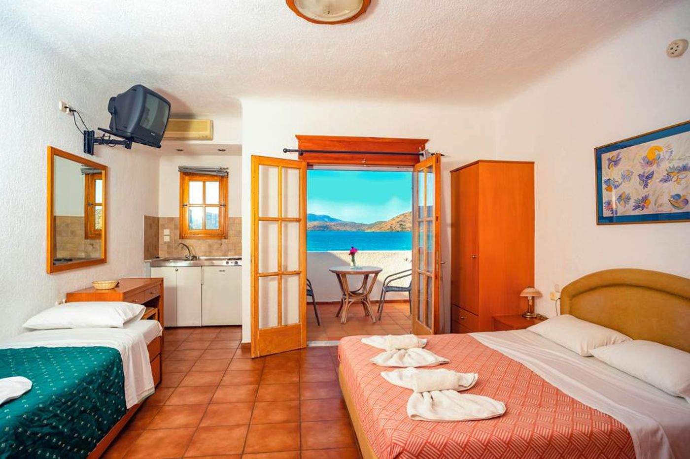 Alikes Hotel Apartments