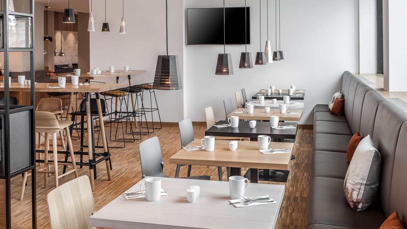 Holiday-Inn-Munich---Leuchtenbergring-Restaurant-17