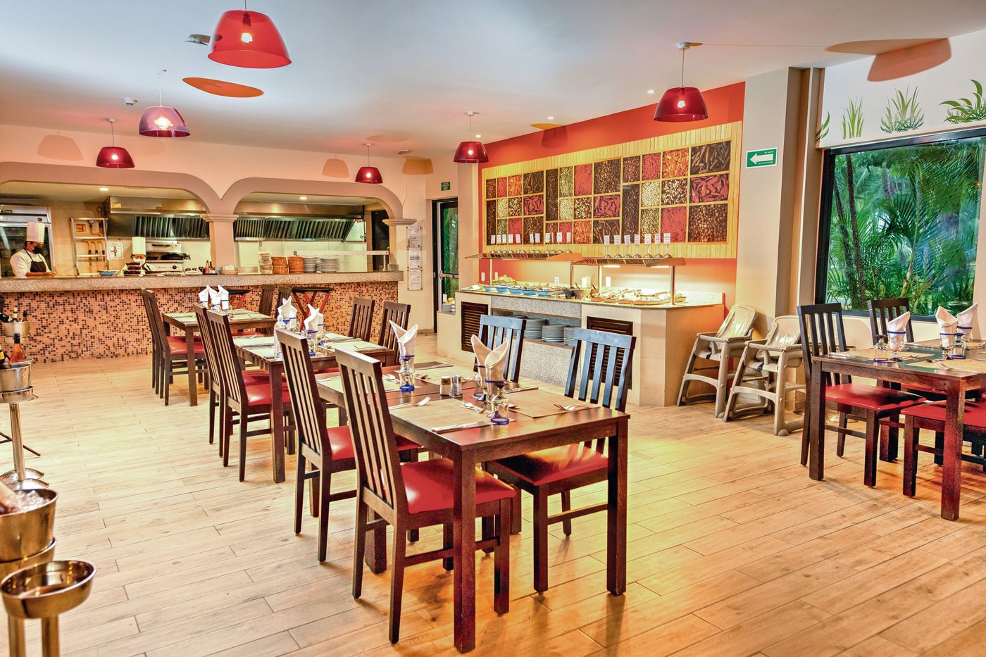 Riu-Lupita-All-Inclusive-Restaurant-25