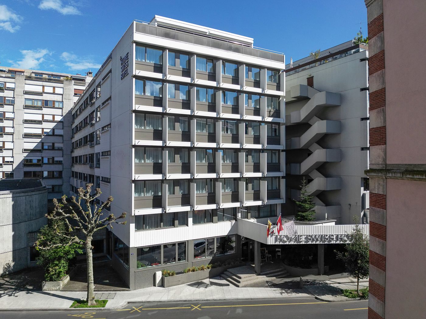 Home-Swiss-Hotel-General-view-1