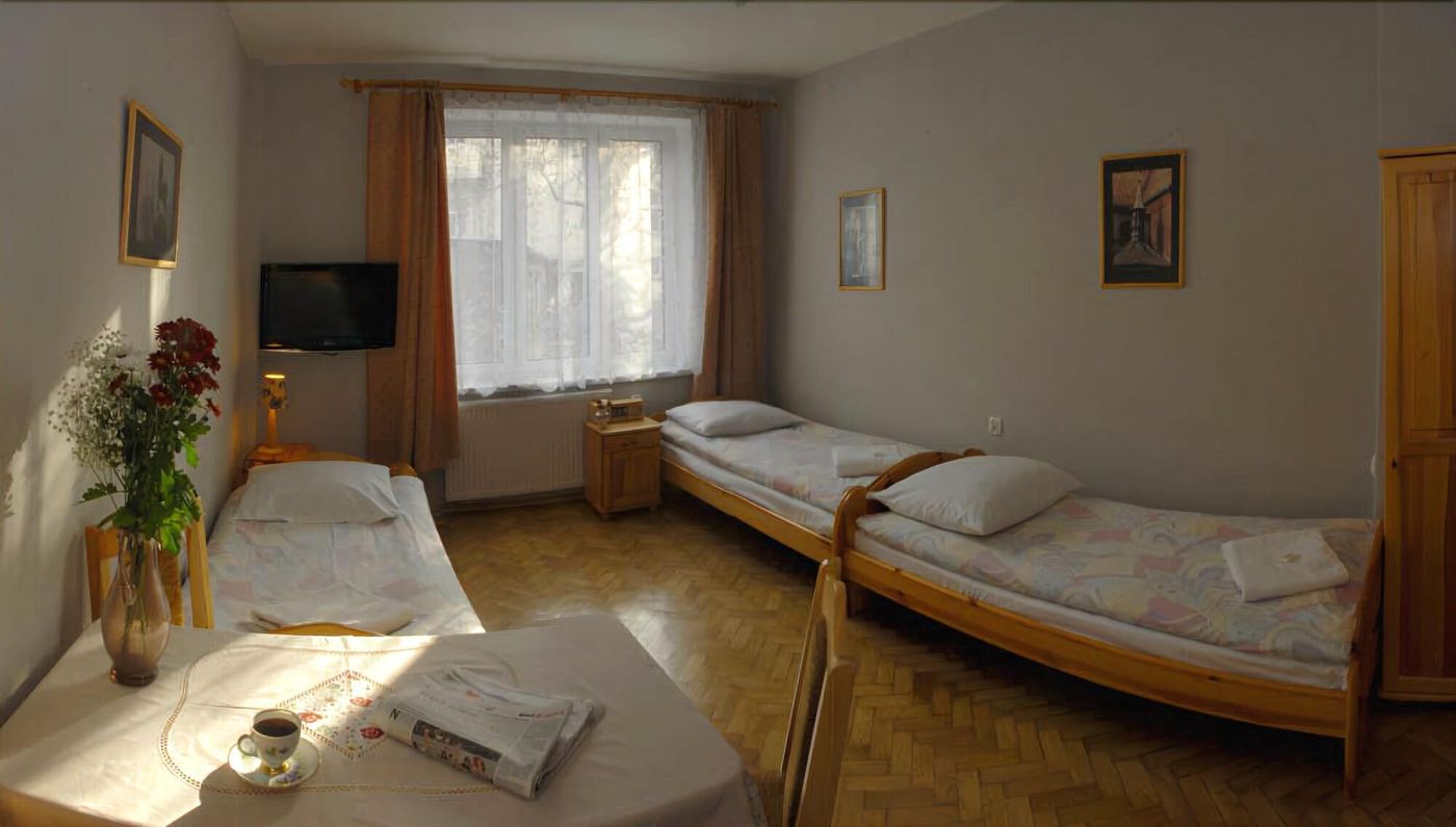 Cybulskiego-Guest-Rooms-Room-54
