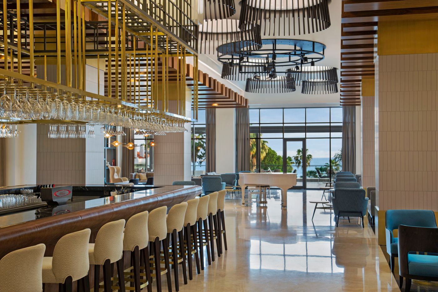 Acanthus-Cennet-Barut-Collection-Bar-40