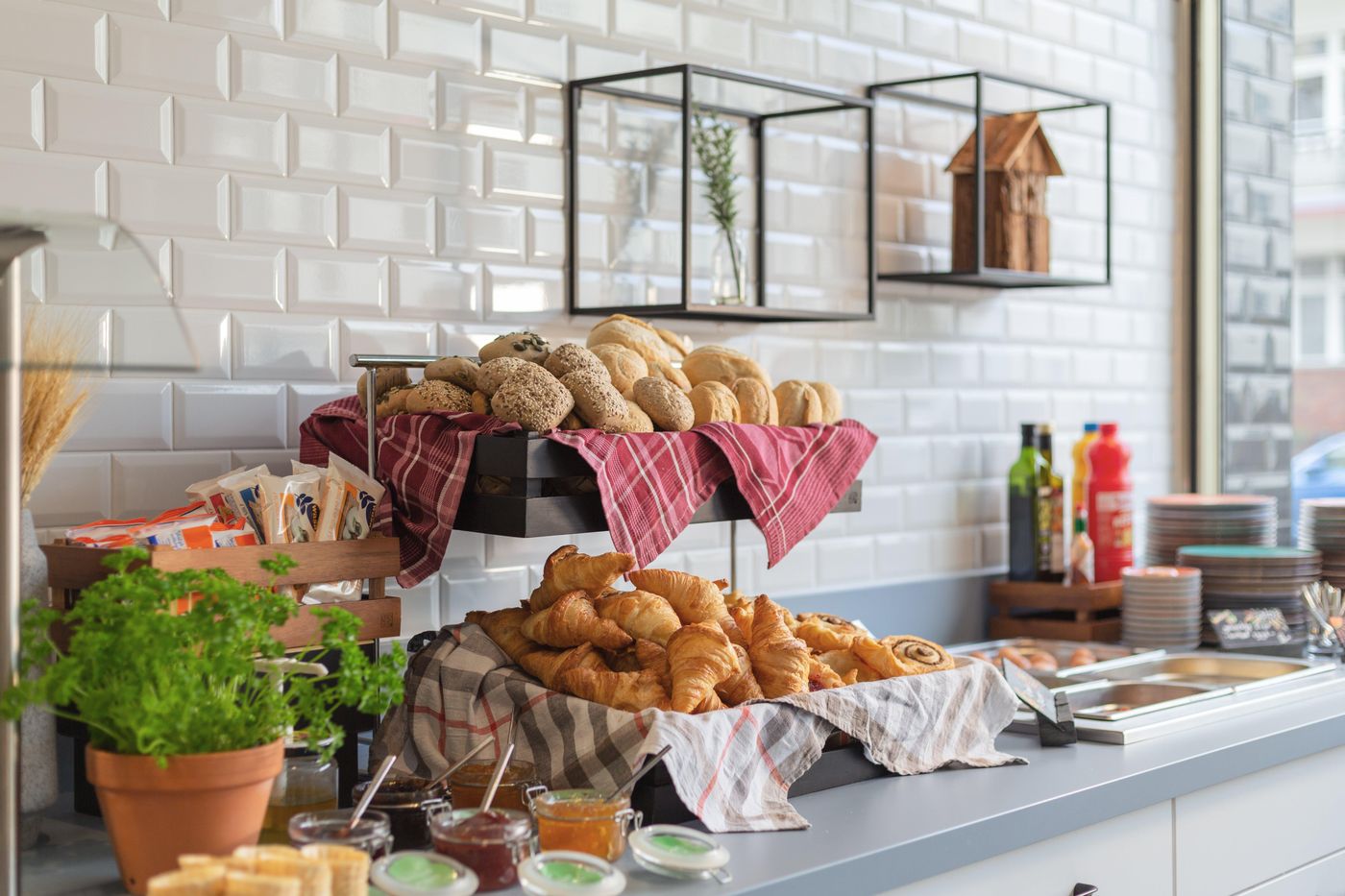 yggotel-Ravn-Restaurant-58