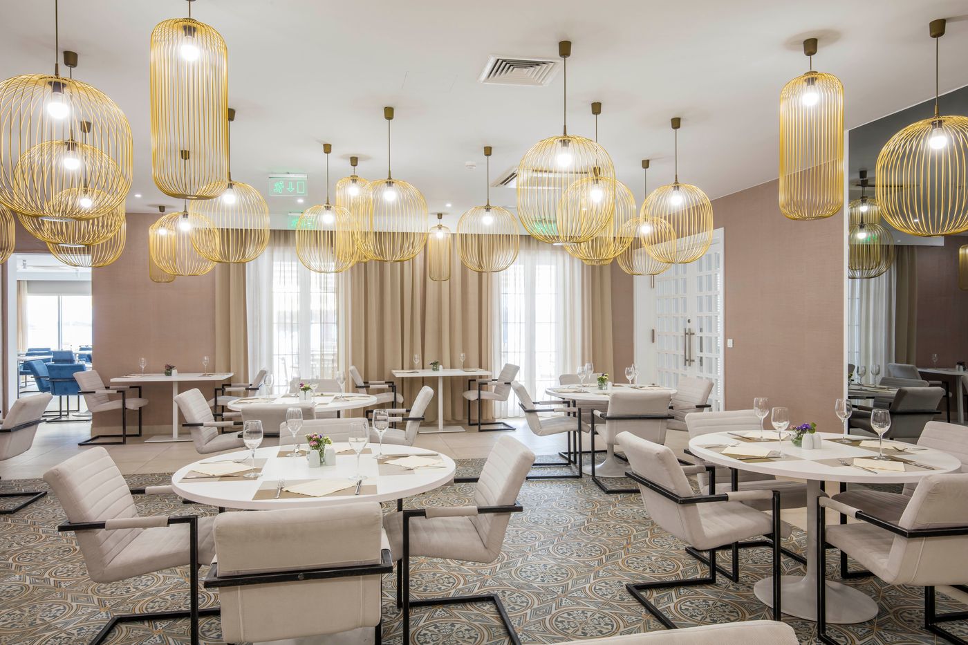 Aminess-Bellevue-Hotel-Restaurant-45