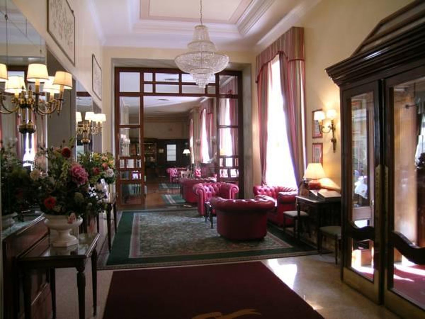 Hotel-Nord-Nuova-Roma-Lobby-13