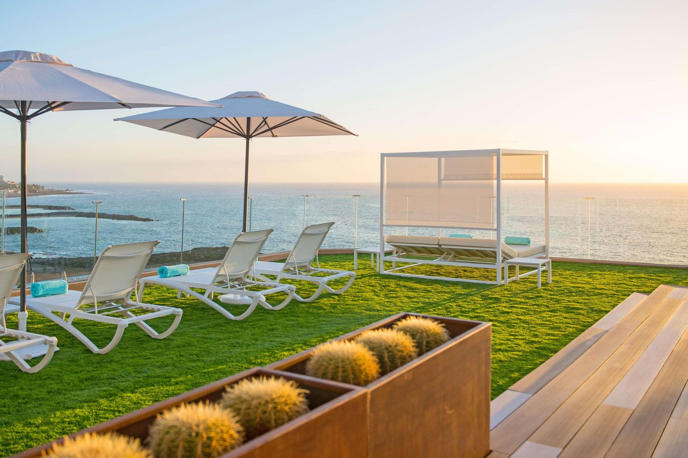 Iberostar-Waves-Bouganville-Playa-Terrace-61