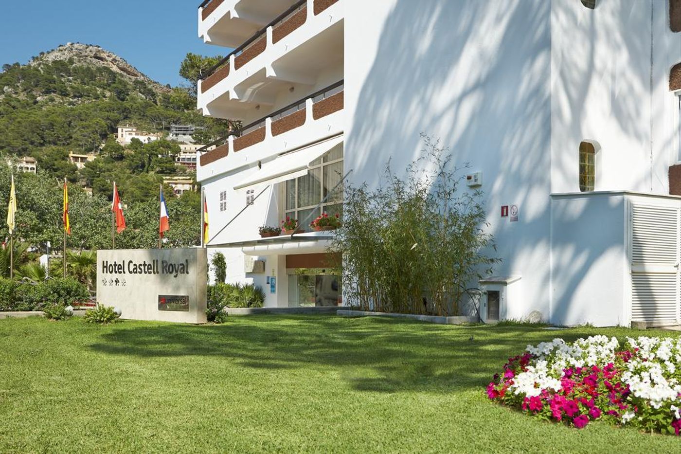 Universal Castell Royal