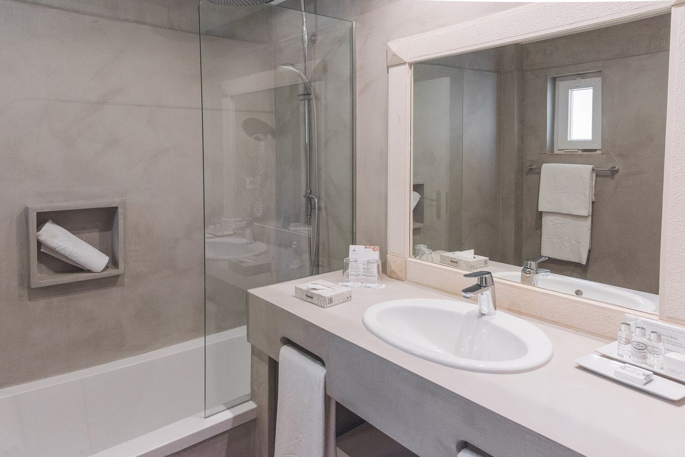 Costa-d-Oiro-Ambiance-Village-Room-46