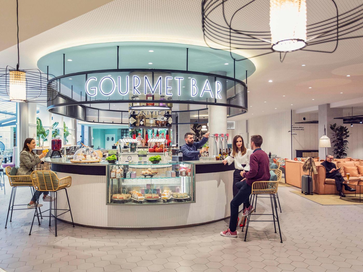 Novotel-Madrid-Campo-Naciones-Bar-8