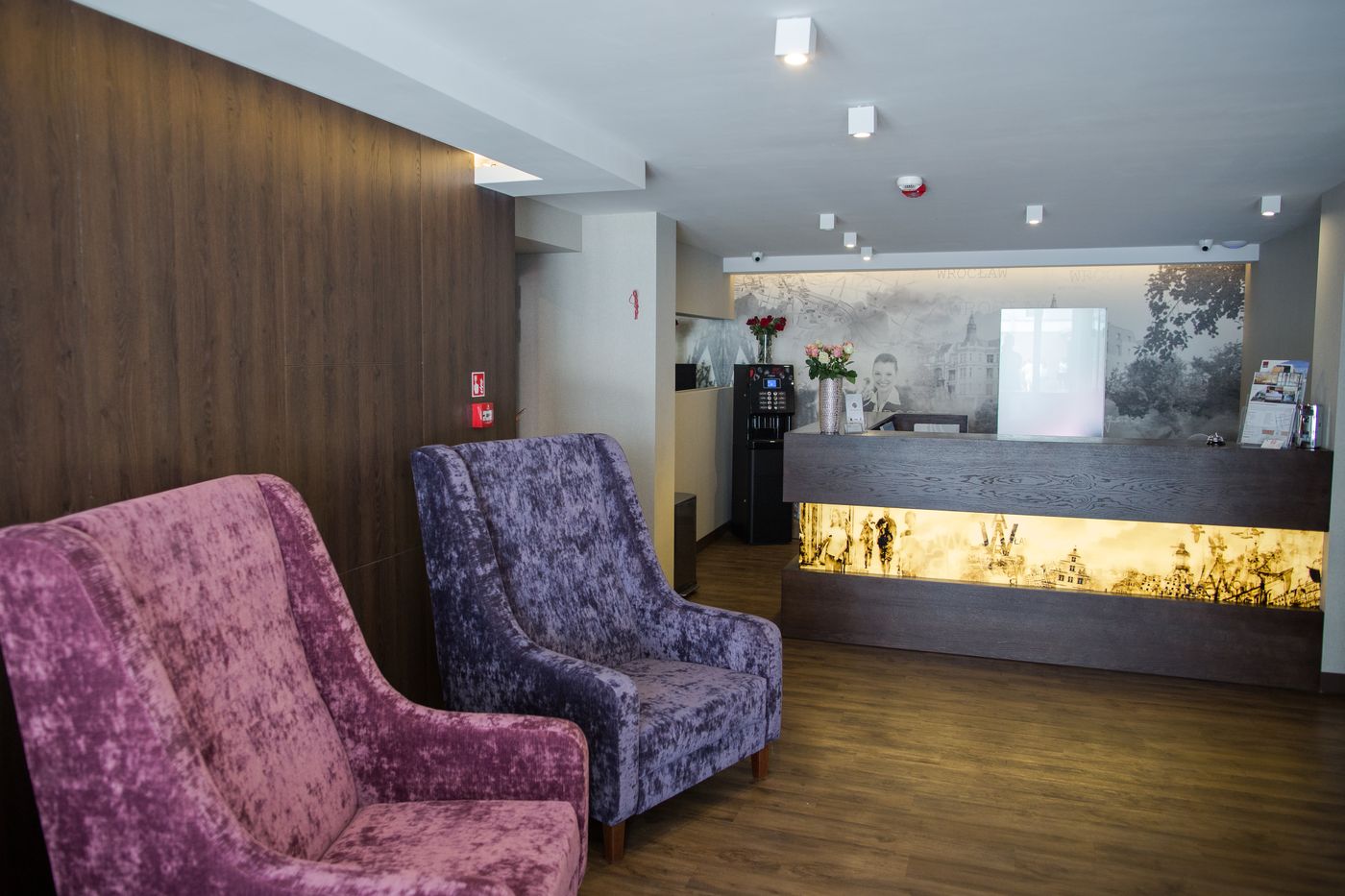 Citi Hotel's Wroclaw-Poland-WROCLAW-Lobby-5