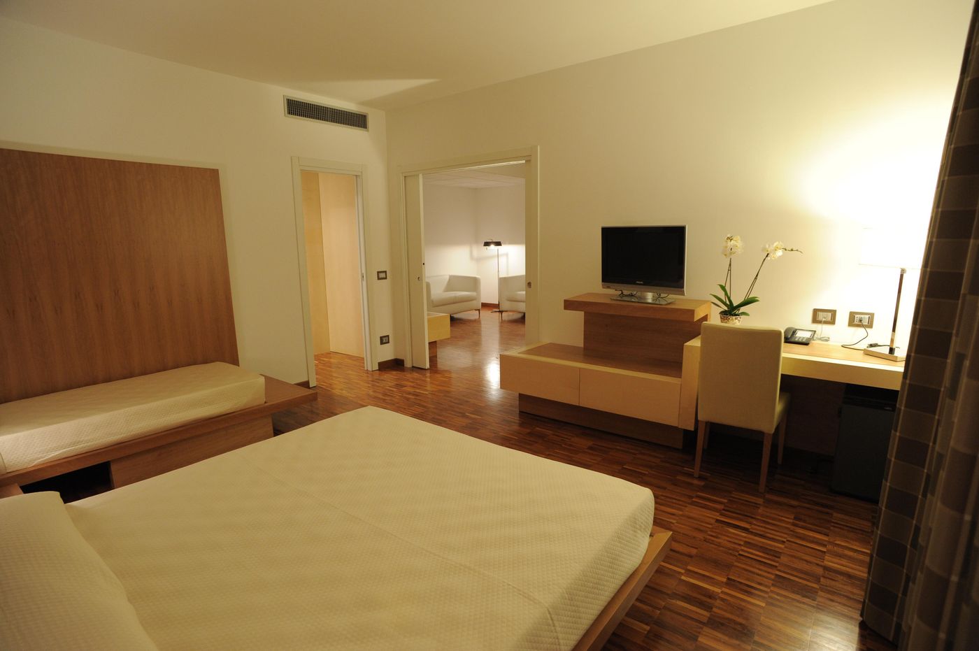 Eureka-Palace-Hotel-Spa-Resort-Room-13