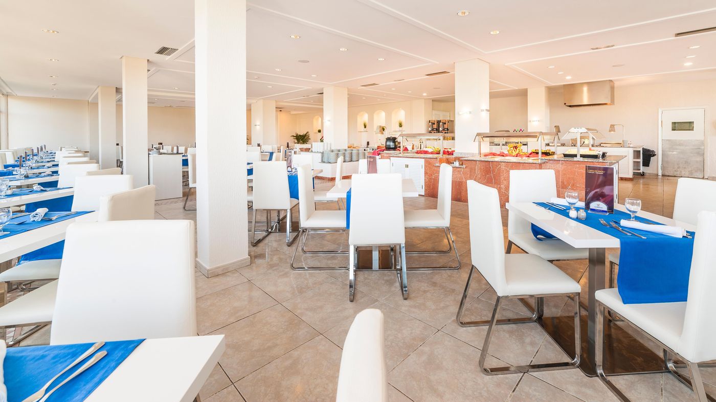Globales-Cala------n-Blanes-Restaurant-20