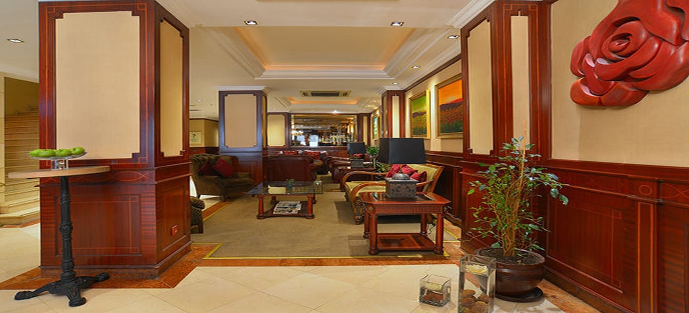 Pera-Rose-Hotel-Lobby-10