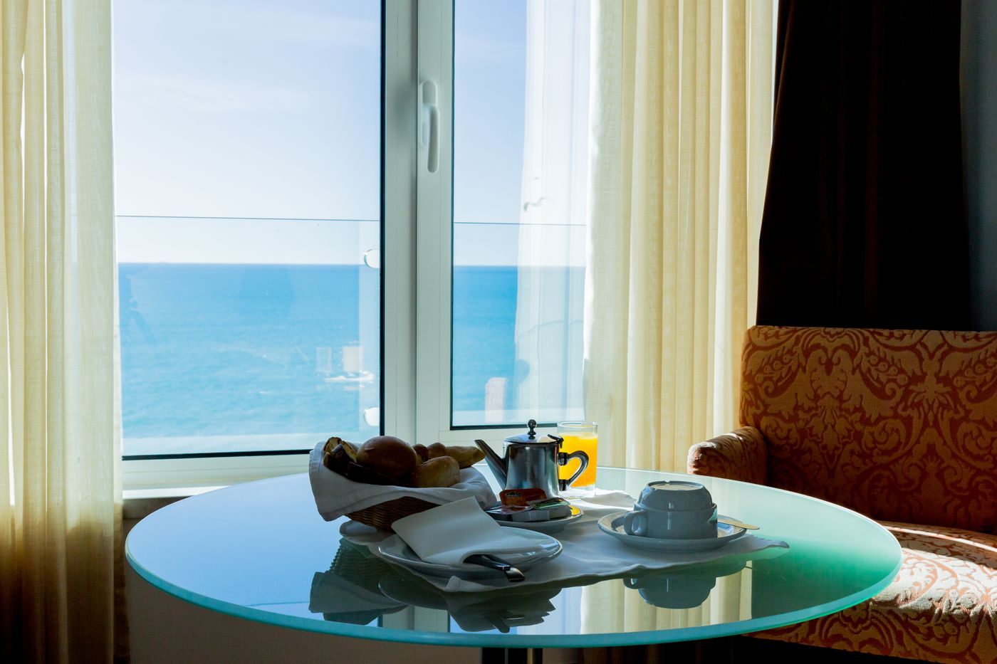 Quarteira-Sol-Hotel-Room-14