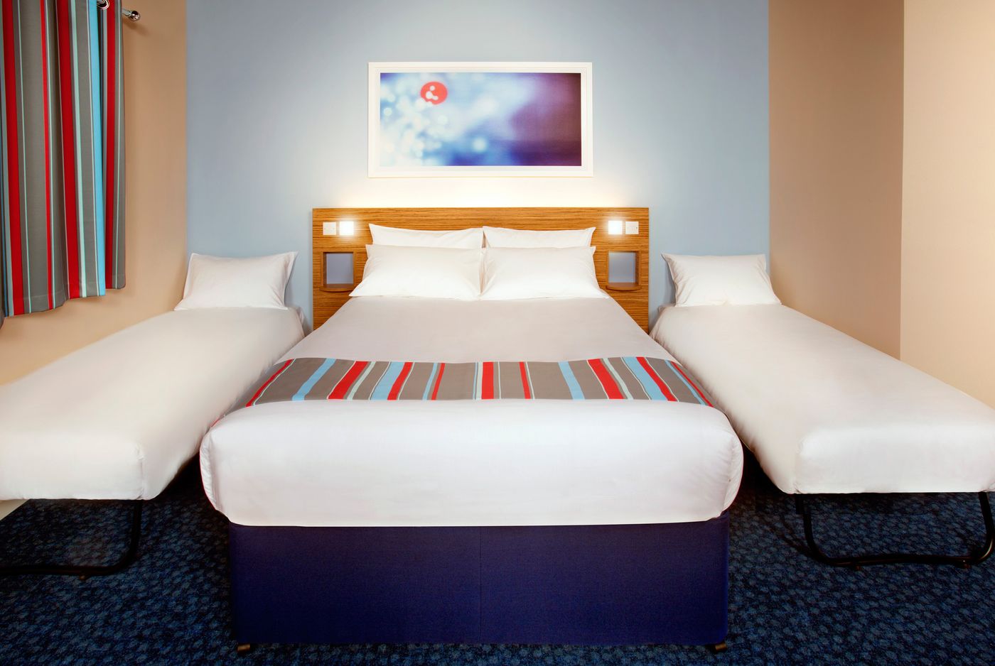 Travelodge Liverpool Central Exchange Street-United Kingdom-Liverpool-Room-9