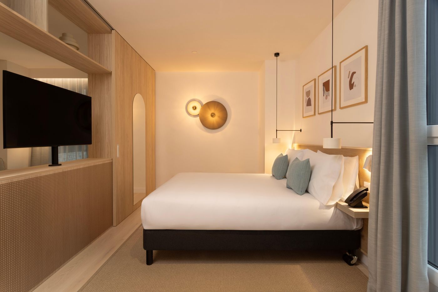 Staybridge-Suites-Malaga-Room-6