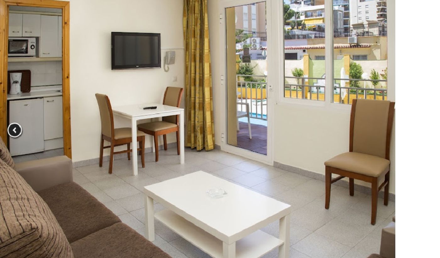 Ecuador-Park-Room-29